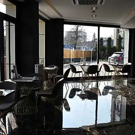 Hmz Cekmekoey 4*