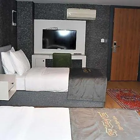 فندق Hmz Cekmekoey 4*